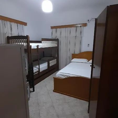 Vladimir Sela Apartament