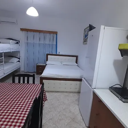 Apartament Vladimir Sela Ksamil