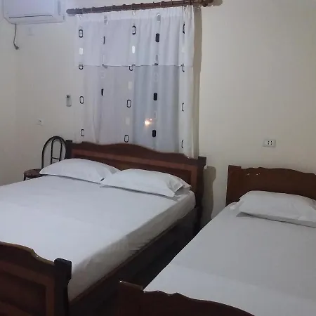 Vladimir Sela Apartament *