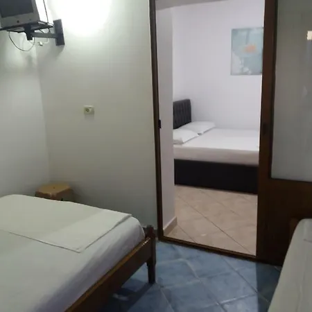 Vladimir Sela Apartament